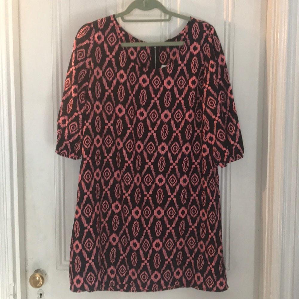 Summer dress, 3/4 rouched sleeve , Aztec print